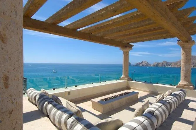 La Apartahotel *